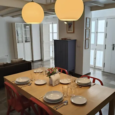 Robles-mercado Apartment *