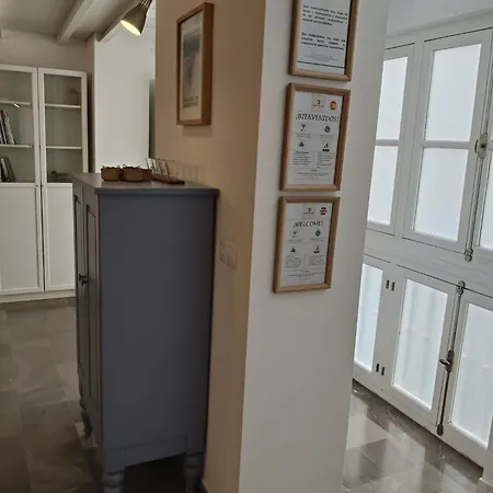 Robles-mercado * Cádiz