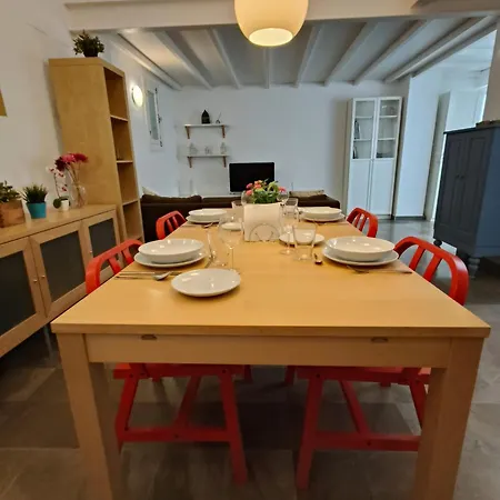 Robles-mercado Apartamento