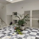 Robles-mercado