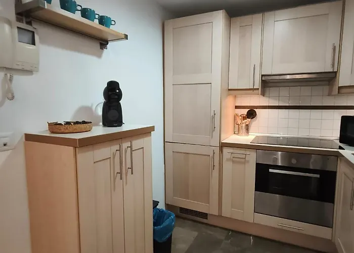 Robles-mercado Apartment