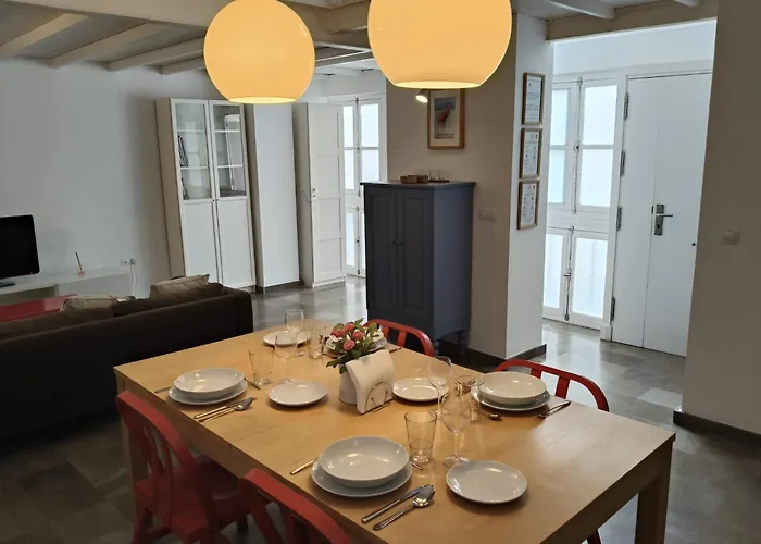 Robles-mercado Apartment *